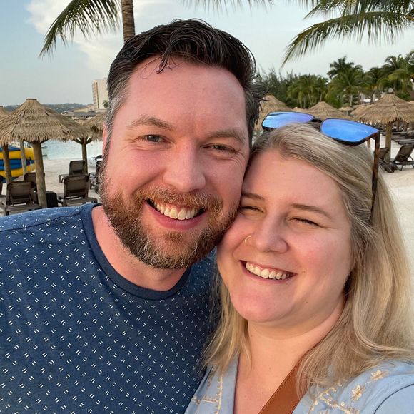 Meet your Posher, Amber - Picture 1 of 1